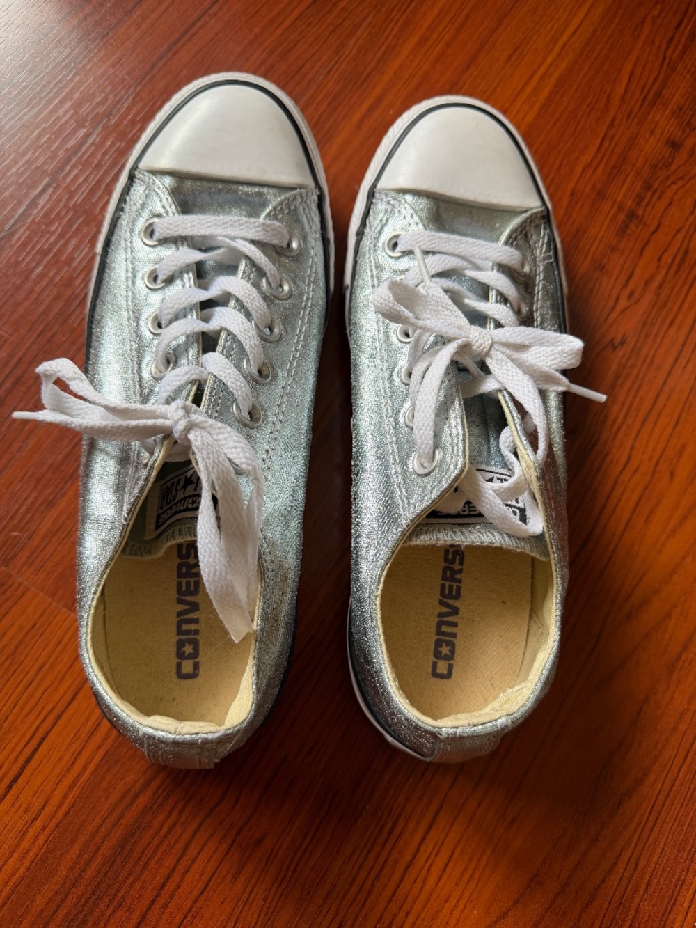 Like new Silver Converse All Stars